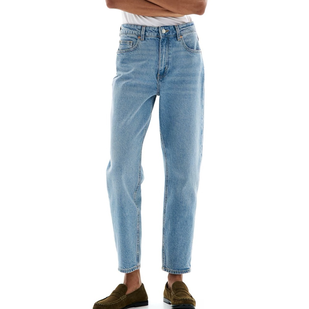 H&M Slim Mom High-Waist Jeans